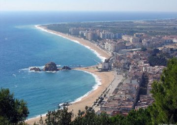 El litoral català en mala forma . 